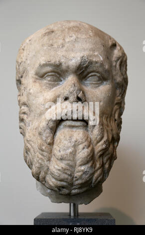 Socrates (470-399BC). Filosofo greco. 1a-2a cento. Copia romana di greco attribituted in bronzo di Lisippo. Il Met, NY, STATI UNITI D'AMERICA. Foto Stock