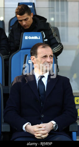 Cristiano Ronaldo Juventus sul banco dietro coach Massimiliano Allegri Bergamo 26-12-2018 Stadio Atleti Azzurri dÕItalia Football Serie A 2018/2 Foto Stock