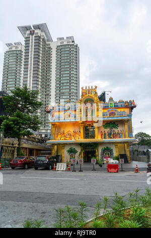 Una vista di Sree Veera Hanuman tempio indù di Kuala Lumpur in Malesia Foto Stock