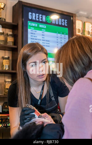 Lago di murata, Michigan - serra la marijuana medica dispensario. Foto Stock