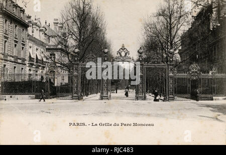 Parigi, Francia - la Grille du Parc Monceau Foto Stock