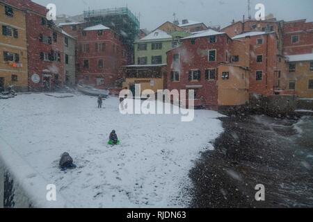 Genova, Italia, 23 gennaio, 2019. Monte Fasce. Neve a Genova, Italia. Federico Fazzini / risveglio / Foto Stock