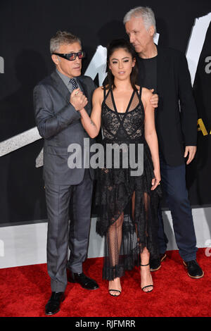 Los Angeles, Stati Uniti d'America. 05 feb 2019. Christoph Waltz, Rosa Salazar & James Cameron alla premiere per "alita: Battle Angel' al Regency Village Theatre, Westwood. Immagine: Paul Smith/Featureflash Credito: Paul Smith/Alamy Live News Foto Stock