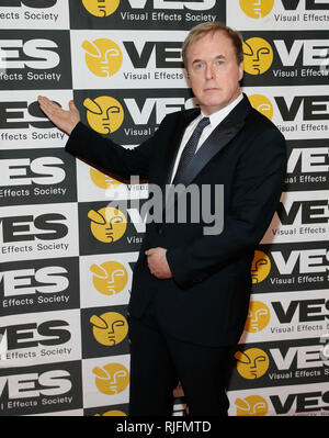 Beverly Hills, Stati Uniti d'America. 05 feb 2019. Direttore Brad Bird pone al XVII VES annuale Premi presso il Beverly Hilton Hotel il Martedì, 5 febbraio 2019 a Beverly Hills, la California. Foto di Danny Moloshok/Moloshok fotografia, Inc./imageSPACE Credito: Imagespace/Alamy Live News Foto Stock