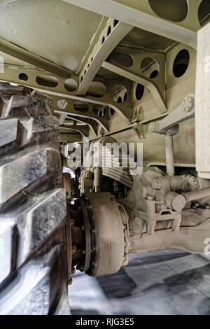 Parigi, Francia. 05 feb 2019. Berliet T 100 - La mostra Retromobile apre le sue porte dal 6 febbraio al 10, 2019, Porte de Versailles di Parigi in Francia. Credito: Bernard Menigault/Alamy Live News Foto Stock