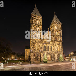 La cattedrale (Domkyrkan) di notte, Lund, Skane, Svezia e Scandinavia Foto Stock