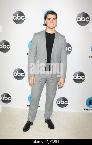 Febbraio 5, 2019 - Pasadena, CA, Stati Uniti d'America - LOS ANGELES - Feb 5: JT Neal alla Disney ABC Television Winter press tour Foto chiamata al The Langham Huntington Hotel il 5 febbraio 2019 a Pasadena, CA (credito Immagine: © Kay Blake/ZUMA filo) Foto Stock