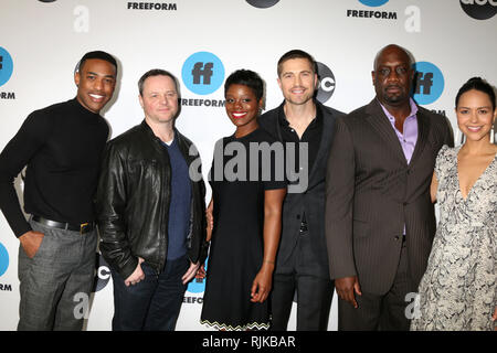 Pasadena, CA, Stati Uniti d'America. 5 febbraio, 2019. LOS ANGELES - Feb 5: Tito Makin, Alessio Hawley Afton Williamson, Eric inverno, Richard T Jones, Alyssa Diaz alla Disney ABC Television Winter press tour Foto chiamata al The Langham Huntington Hotel il 5 febbraio 2019 a Pasadena, CA Credito: Kay Blake/ZUMA filo/Alamy Live News Foto Stock