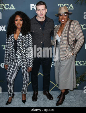 Pasadena, Stati Uniti. 06 feb 2019. PASADENA, Los Angeles, CA, Stati Uniti d'America - 06 febbraio: Attori Angela Bassett, Oliver Stark e Aisha cerve arrivano al FOX TCA Winter 2019 All-Star partito svoltasi presso la Fig House il 6 febbraio 2019 a Pasadena, Los Angeles, California, Stati Uniti. (Foto di Xavier COLLIN/Image Press Agency) Credito: Image Press Agency/Alamy Live News Foto Stock