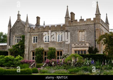 Il Manor House al centro del Cotswold Wildlife Park a Burford, Oxfordshire 18 Giugno 2018 Foto Stock