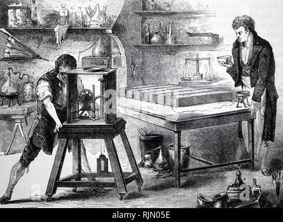 Illustrazione che mostra Humphry Davy mediante decomposizione elettrico per scoprire il potassio e il sodio (1807-8). Sir Humphry Davy (1778 - 1829), British chimico e inventore, ricordata soprattutto per isolare, utilizzando energia elettrica, una serie di elementi per la prima volta: il potassio e il sodio nel 1807 e calcio, stronzio, bario, magnesio e boro l'anno successivo, nonché scoprire la natura elementale di cloro e iodio. Foto Stock