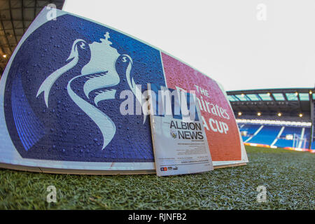 6 febbraio 2019, i biancospini, West Bromwich, Inghilterra; Emirates FA Cup, 4° Round replay, West Bromwich Albion vs Brighton ; odierna FA Cup Match Day programma Credito: Mark Cosgrove/News immagini, English Football League immagini sono soggette a licenza DataCo Foto Stock