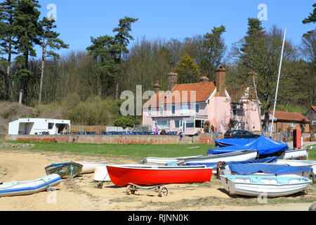 Ramsholt sul fiume deben sulla costa di Suffolk Foto Stock