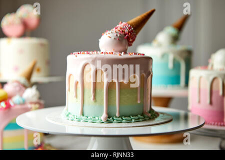 Uni-cono torta fatta a mano Foto Stock