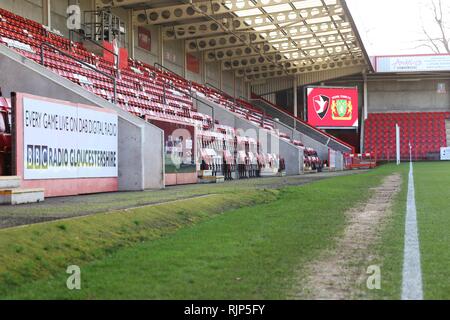 Cheltenham Town FC v Yeovil Town FC presso la rampa di LCI Stadium, Whaddon Road (Sky scommessa lega due - 26 dicembre 2017) - Foto di Antony Thompson - TH Foto Stock