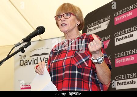 Anne Robinson Foto Stock