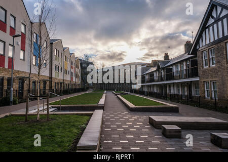 Moderno centro città case nel retro Roundhill posto vicino al centro di Bradford, West Yorkshire, Inghilterra. Foto Stock