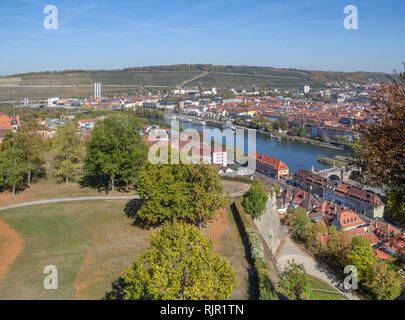 Vista aerea di Würzburg, una città della Franconia in Baviera, Germania Foto Stock