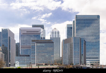 Dall'alto edificio a Canary Wharf a Londra REGNO UNITO Foto Stock