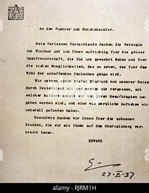 Lettera di apprezzamento da parte del Duca di Windsor, per l'ospitalità dimostrata da Adolf Hitler. Il Duca e la Duchessa di Windsor incontrare Hitler nel mese di ottobre del 1937. Il Duca di Windsor era stato re Edward VIII della Gran Bretagna fino alla sua abdicazione l'anno precedente Foto Stock