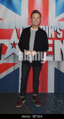 Britains Got Talent giudici arrivano al Teatro di Lowry Manchester per le audizioni dal vivo. Foto Stock