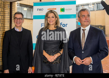 L'Aia, Paesi Bassi. Il giorno 08 Febbraio, 2019. La Maestà la Regina Máxima assiste "Fintech per inclusione Global Summit 2019" parte del programma nel suo ruolo come avvocato speciale del Segretario Generale delle Nazioni Unite per l' integrazione di un finanziamento per lo sviluppo nel Gemeentemuseum Credito: Gonçalo Silva/Alamy Live News Foto Stock