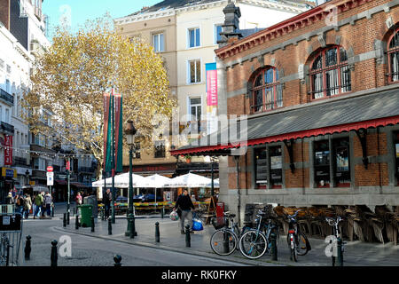 Bruxelles Belgio il vecchio mercato hall a Place St Gery, Bruessel, Belgien - die alte Markthalle an der Place Saint Gery Foto Stock