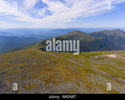 White Mountains e Mount Washington vista aerea in estate, New Hampshire, Stati Uniti d'America. Foto Stock