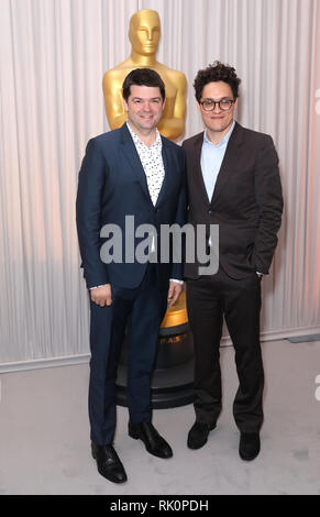 Chris Miller (sinistra) e Phil signore che frequentano l'Oscar Nominee Champagne Reception tè presso la struttura Claridge's Ballroom di Londra, Regno Unito. Foto Stock