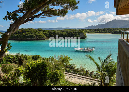 La splendida baia di Kabira in Ishigaki, Prefettura di Okinawa Foto Stock