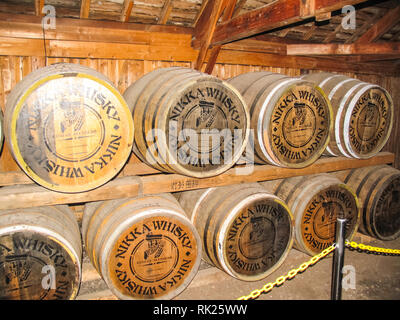 Yoichi, Giappone - Febbraio 4, 2015. Nikka whisky, cantina in Giappone in yoichi, camere di stoccaggio per il whiskey e vino, vendita di whiskey di lusso e vino. Foto Stock