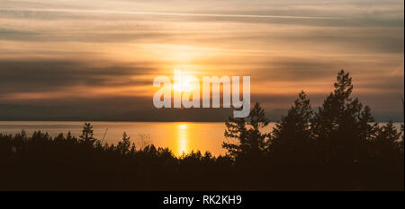 Paesaggi mozzafiato e paesaggi marini del Pacifico Nord Ovest dell isola di Bowen BC Canada vicino a Vancouver City Centre, arte della fotografia. Foto Stock