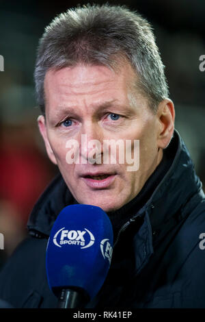 Almelo, Paesi Bassi. 09Feb, 2019. calcio Eredivisie olandese Stagione 2018 - 2019, Polman Stadium, Heracles Almelo Coach Frank credito Wormuth: Pro scatti/Alamy Live News Foto Stock