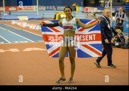 Birmingham, Regno Unito. Il 9 febbraio, 2019. Cindy Ofili vince donna 60 metri ostacoli Spar British Indoor Athletics Championships di Birmingham, Inghilterra. Credito: Paolo Saripo/Alamy Live News Foto Stock