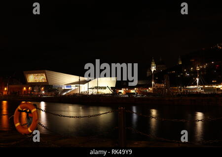 Inizio inverno mattina shot da Albert Dock al Pier Head, Liverpool, England, Regno Unito Foto Stock