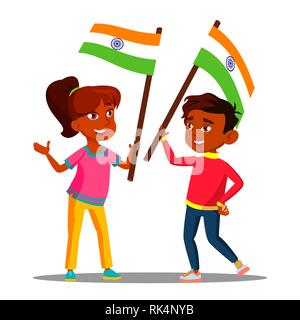 Felici i bambini indiani sventolando bandiere di India il giorno dell'indipendenza vettore. Illustrazione isolato Illustrazione Vettoriale