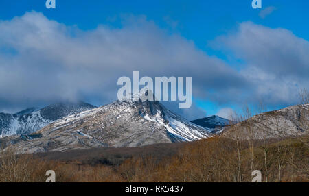 Peña Lampa, di Velilla del río Carrion, Montaña Palentina, Palencia, Castilla y Leon, Spagna, Europa Foto Stock