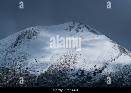 Peña Lampa, di Velilla del río Carrion, Montaña Palentina, Palencia, Castilla y Leon, Spagna, Europa Foto Stock