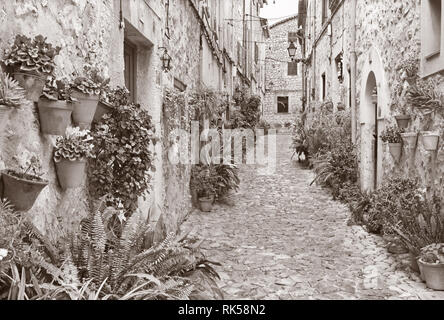 Mallorca - il vecchio navate del villaggio di Valldemossa. Foto Stock