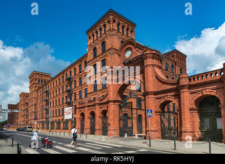 Andel's hotel alla ex filanda al XIX secolo complesso industriale, ora centro Manufaktura a Lodz, Polonia Foto Stock