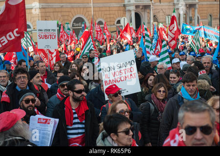 Roma, 09/02/2019: 'futuro al lavoro" manifestazione nazionale unitaria dei sindacati CGIL, CISL e UIL. ©Andrea Sabbadini Foto Stock