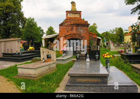 Nowa Huta, Polonia - 9 luglio 2018. La storica Cmentarz Mogilski cimitero di Nowa Huta, Cracovia Foto Stock