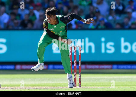 Melbourne, Australia. 10 Febbraio, 2019. Australian Big Bash Cricket, Melbourne stelle rispetto a Sydney Sixers; Sandeep Lamichhane di Melbourne la stelle bocce Credito: Azione Sport Plus/Alamy Live News Foto Stock