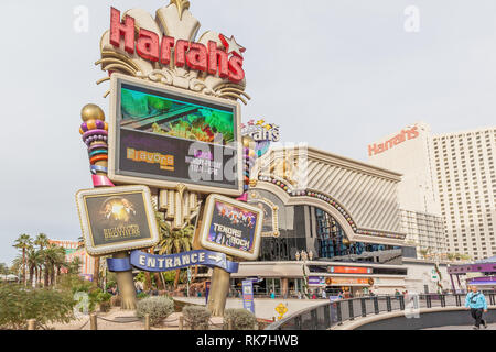 Segno di Harrah's Las Vegas nel 2018. Harrah's è un lussuoso resort and casino resort situato sulla Strip di Las Vegas in paradiso, Nevada, Stati Uniti d'America. Foto Stock