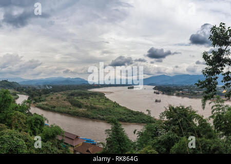 Triangolo d oro al fiume Mekong, provincia di Chiang Rai, Thailandia Foto Stock