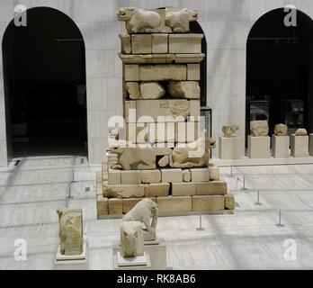 Necrópolis Ibérica de Pozo Moro. 525-501 a. C. Torre de arenisca. Chinchilla de Monte-Aragón (Provincia de Albacete, Castilla-La Mancha). Museo Arqueológico Nacional. Madrid. España. Foto Stock