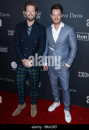 In California, Stati Uniti d'America. 9 Feb 2019. Cantanti Brian Kelley e Tyler Hubbard di Florida Georgia la linea arriva a La Recording Academy e Clive Davis' 2019 Pre-GRAMMY gala tenutosi presso il Beverly Hilton Hotel il 9 febbraio 2019 a Beverly Hills Los Angeles, California, Stati Uniti. (Foto di Xavier COLLIN/Image Press Agency) Credito: Image Press Agency/Alamy Live News Foto Stock