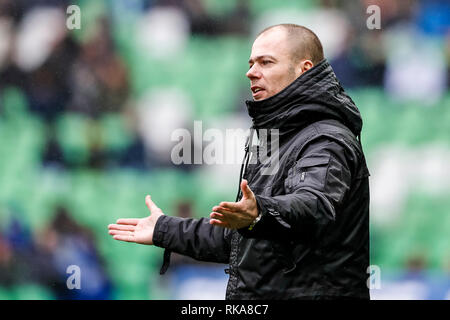 GRONINGEN , 10-02-2019 , Euroborg , olandese Eredivisie Stagione 2018 / 2019 , Groningen trainer Danny Buijs durante la partita FC Groningen - Vitesse Foto Stock