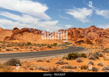 Parte della guida panoramica attraverso il Parco della Valle di Fire State, Nevada, Stati Uniti. Foto Stock