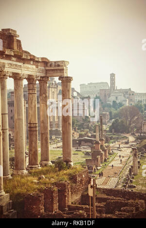 Vista del Foro Romano a Roma, Italia Foto Stock